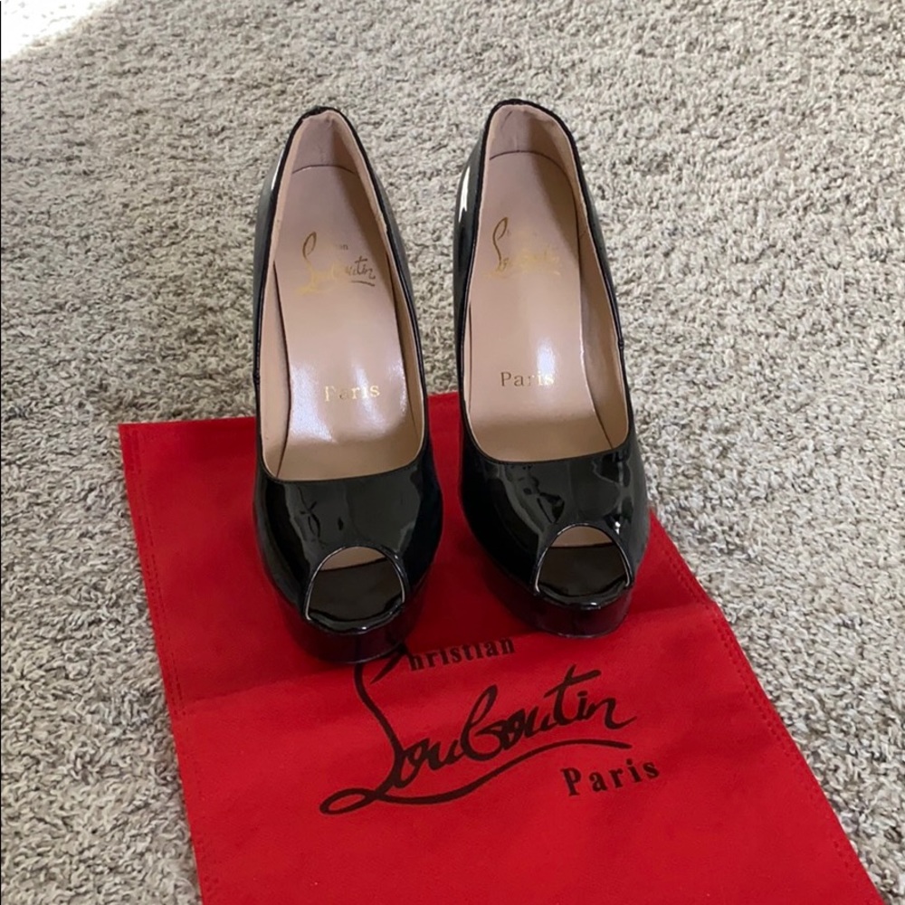 Red bottoms